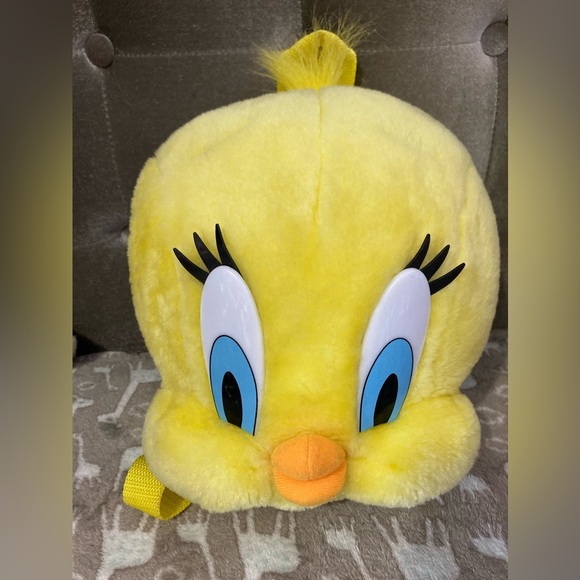Authentic Vintage Tweety Warner Brothers Plush Backpack - Picture 2 of 7
